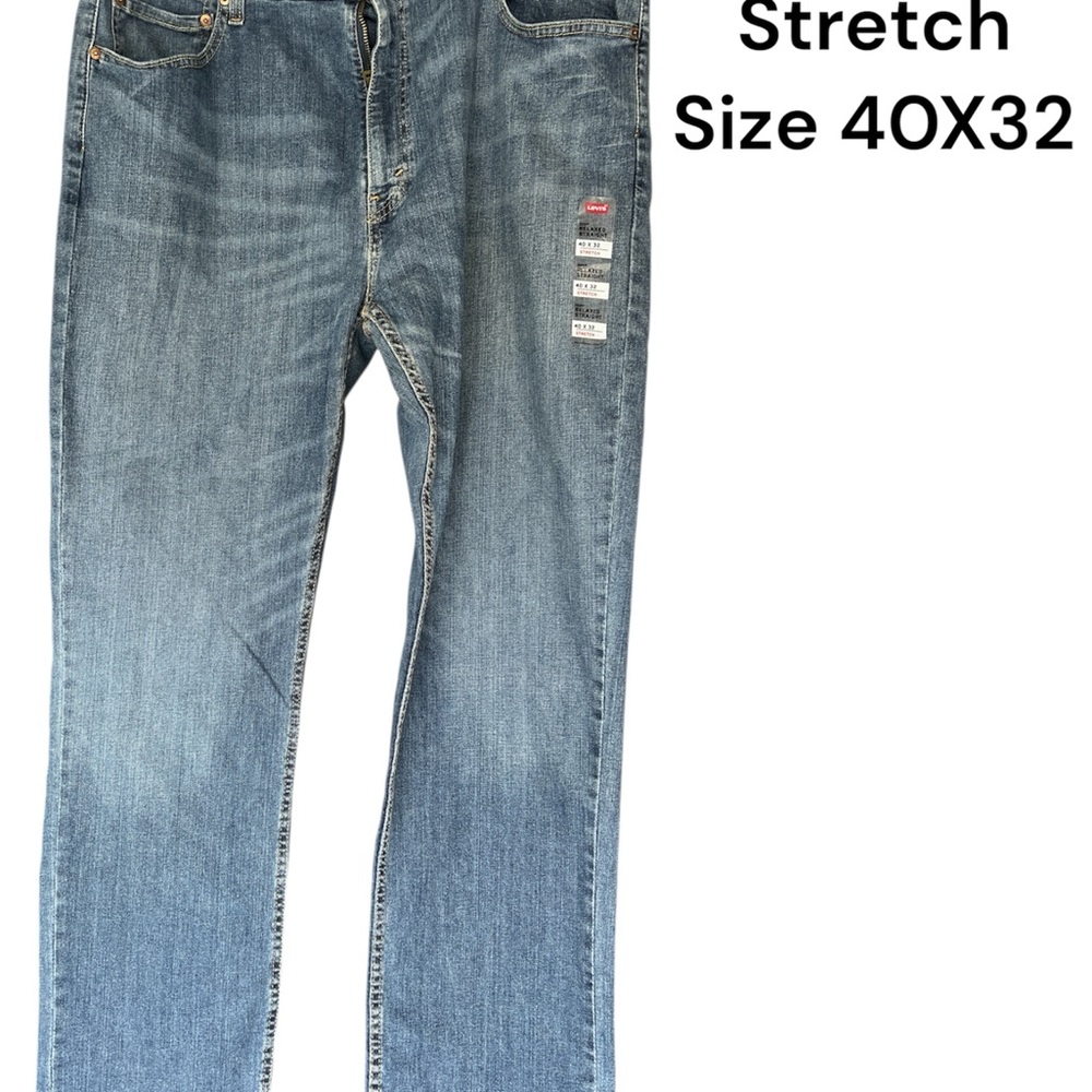 Levi's Blue Relaxed Jeans with Classic Fit